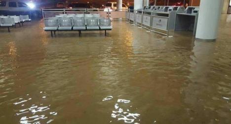 aeropuerto-de-puerto-plata-queda-inundado-por-lluvias